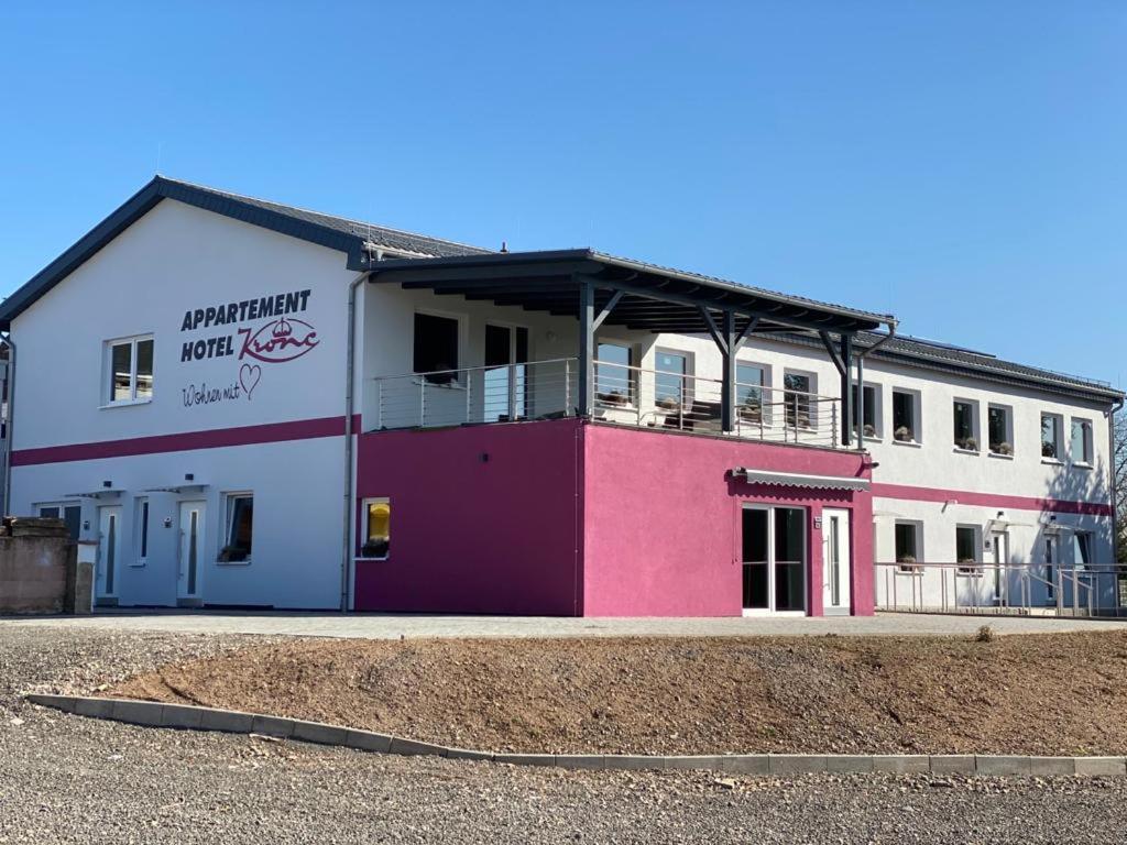 Apartmenthaus Krone Wohnen Mit Herz Bexbach Esterno foto
