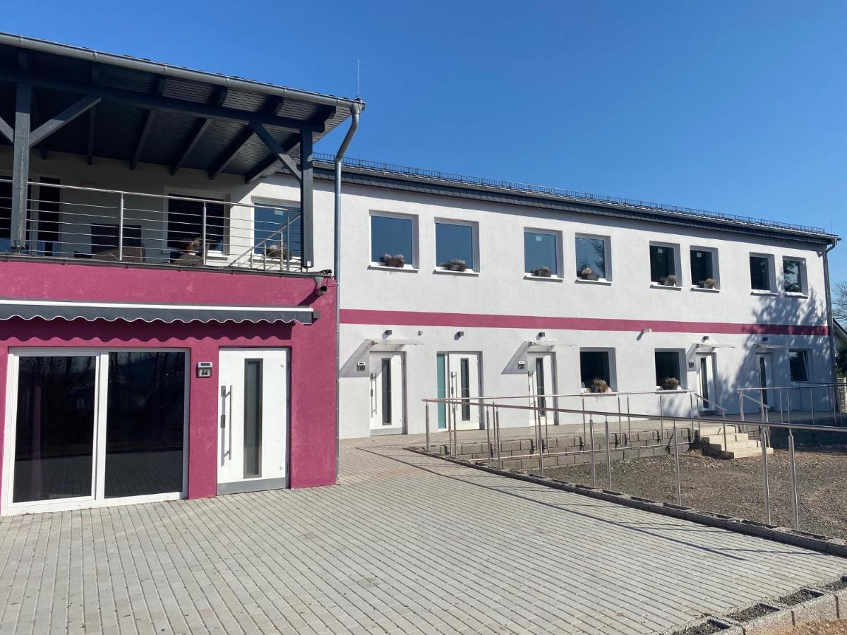 Apartmenthaus Krone Wohnen Mit Herz Bexbach Esterno foto