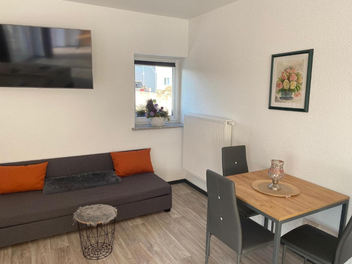 Apartmenthaus Krone Wohnen Mit Herz Bexbach Esterno foto